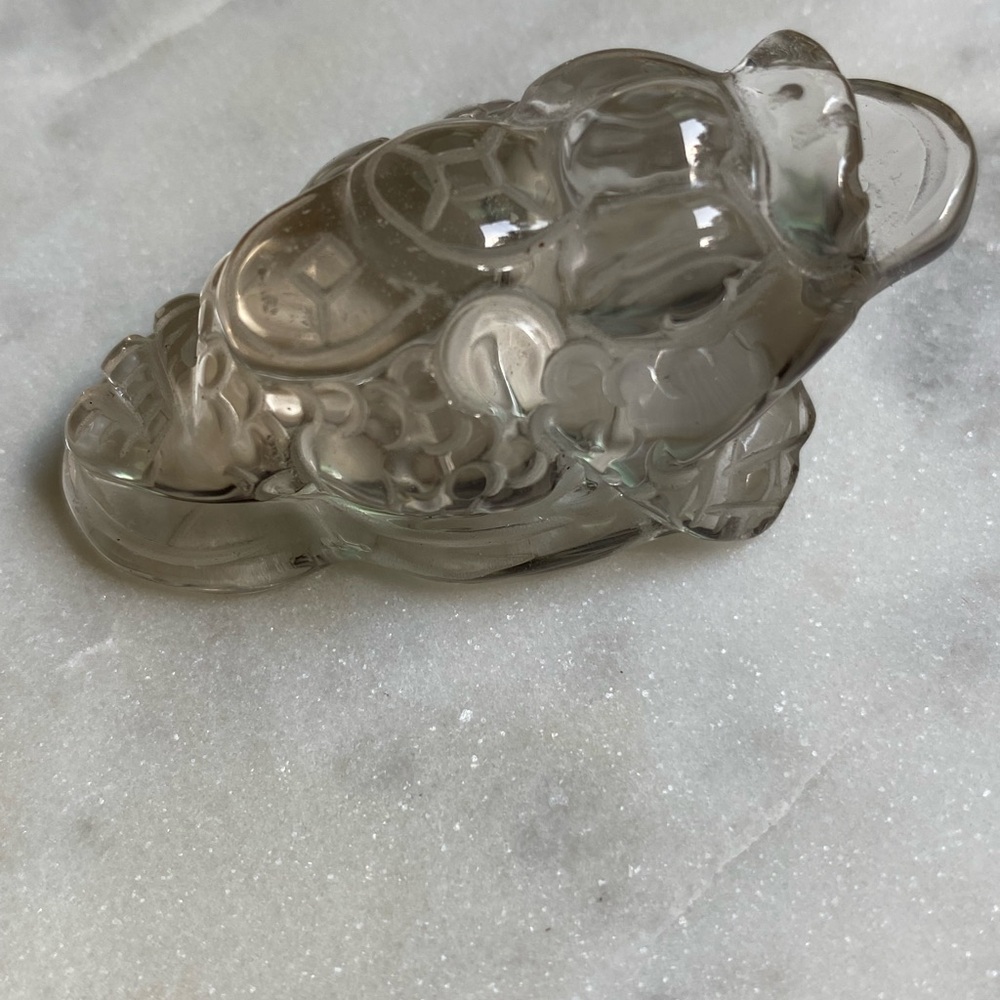 Quartz Crystal Mini Money Toad - Picture 5 of 5